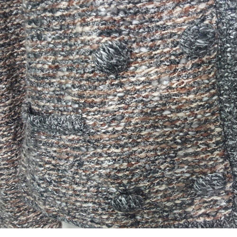 Cabi Ritz sweater - Picture 3 of 7